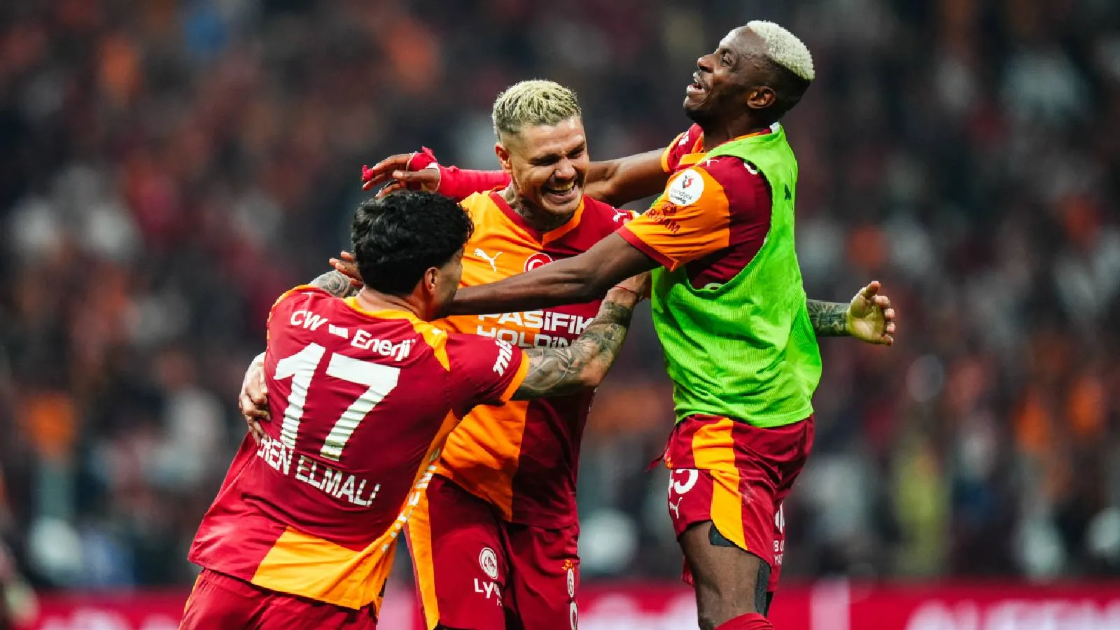 Siyasilerden 26. kez şampiyon olan Galatasaray'a tebrik mesajları