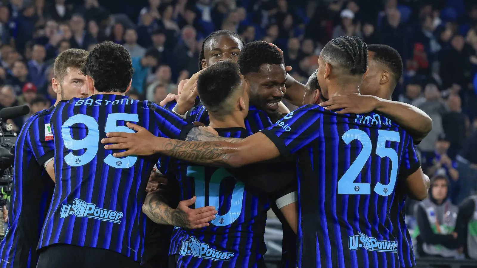 Inter, Lazio'yu 2 golle devirdi; İtalya Kupası'nın sahibi oldu
