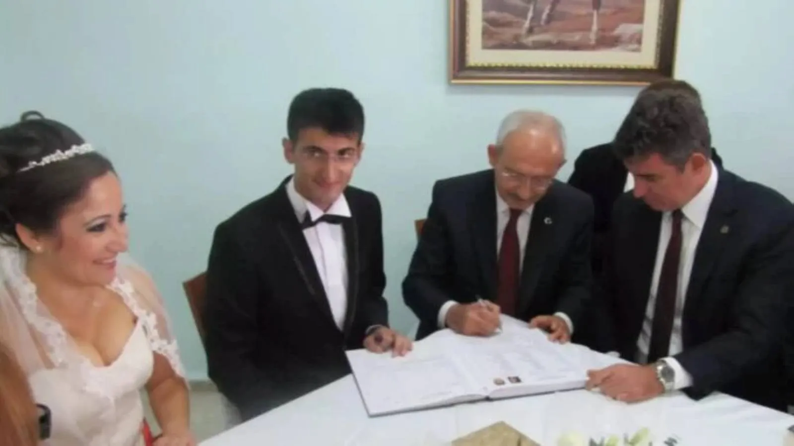 Nikah masasında başladı, casusluk suçlamasıyla sürüyor