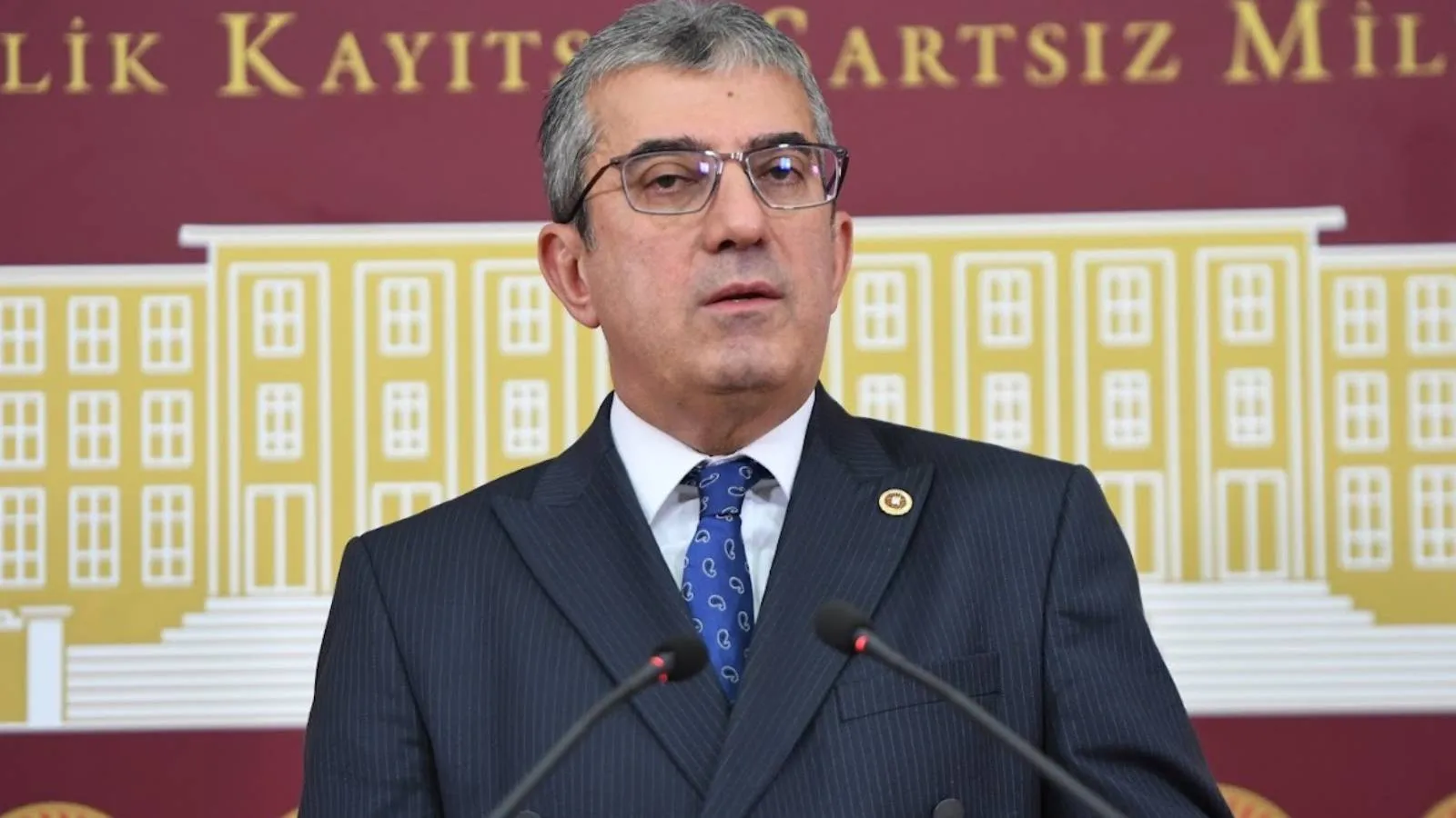 CHP'li Günaydın'dan genel merkezin polis müdahalesiyle tahliye edilmesine tepki: Bunu hiç kimse unutmayacak!