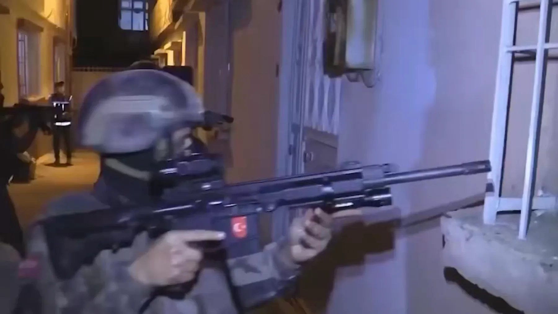 24 ilde dolandırıcılık operasyonu: 1 milyar TL'lik vurgunda 224 gözaltı!