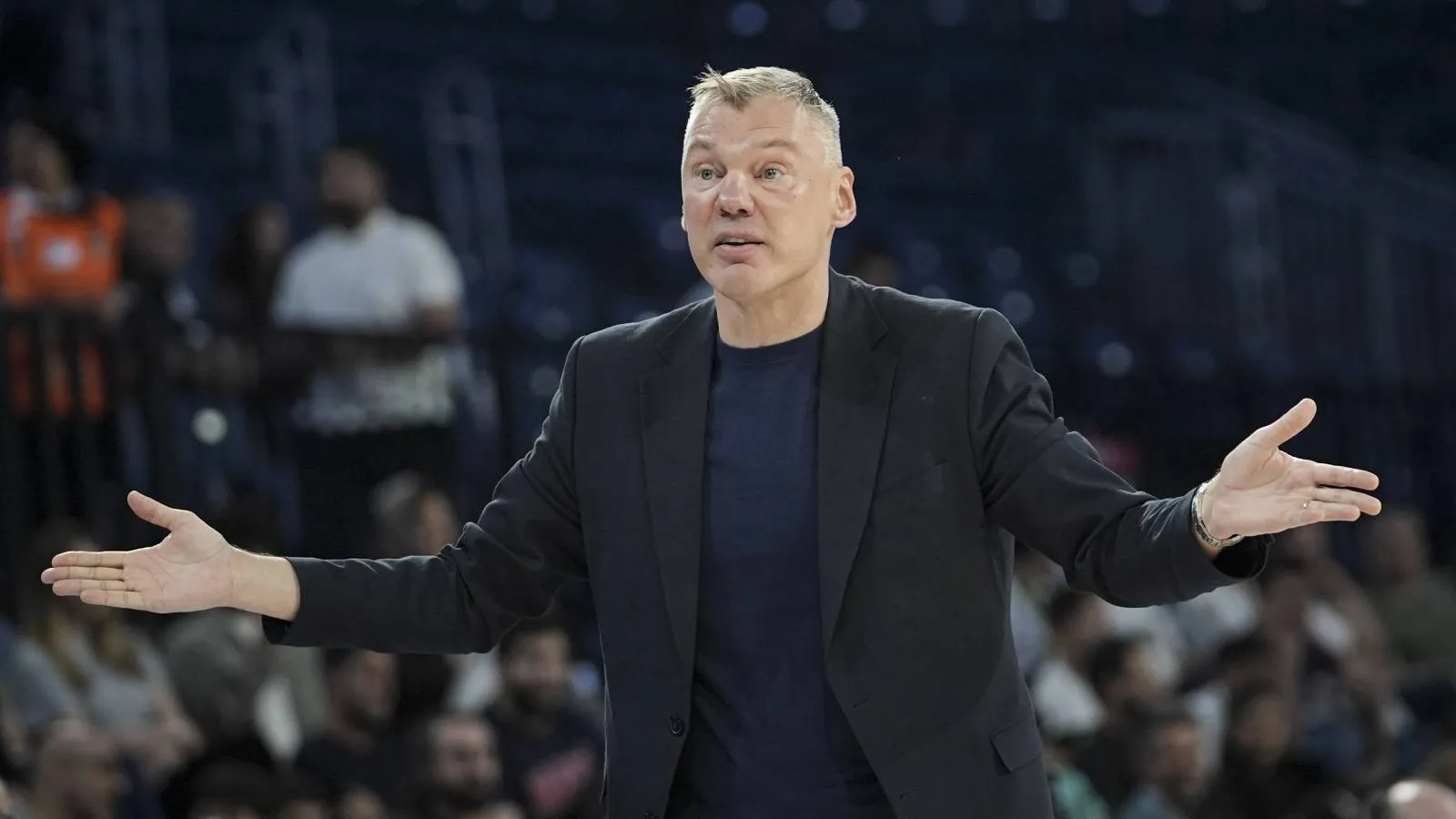 Fenerbahçe Beko, yarı finalde Anadolu Efes ile eşleşti