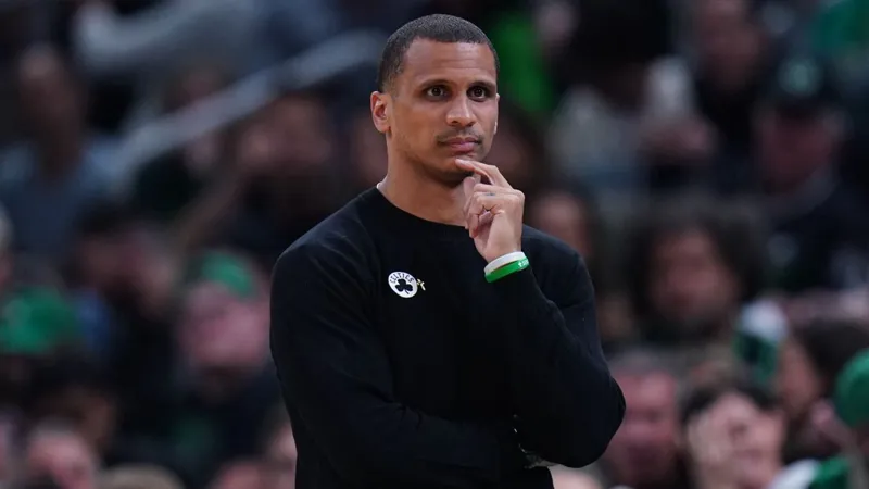 NBA'de Yılın Koçu Joe Mazzulla