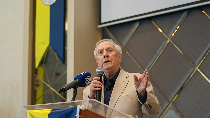 Aziz Yıldırım'dan Ali Koç ve Hakan Safi'ye tarihi teklif