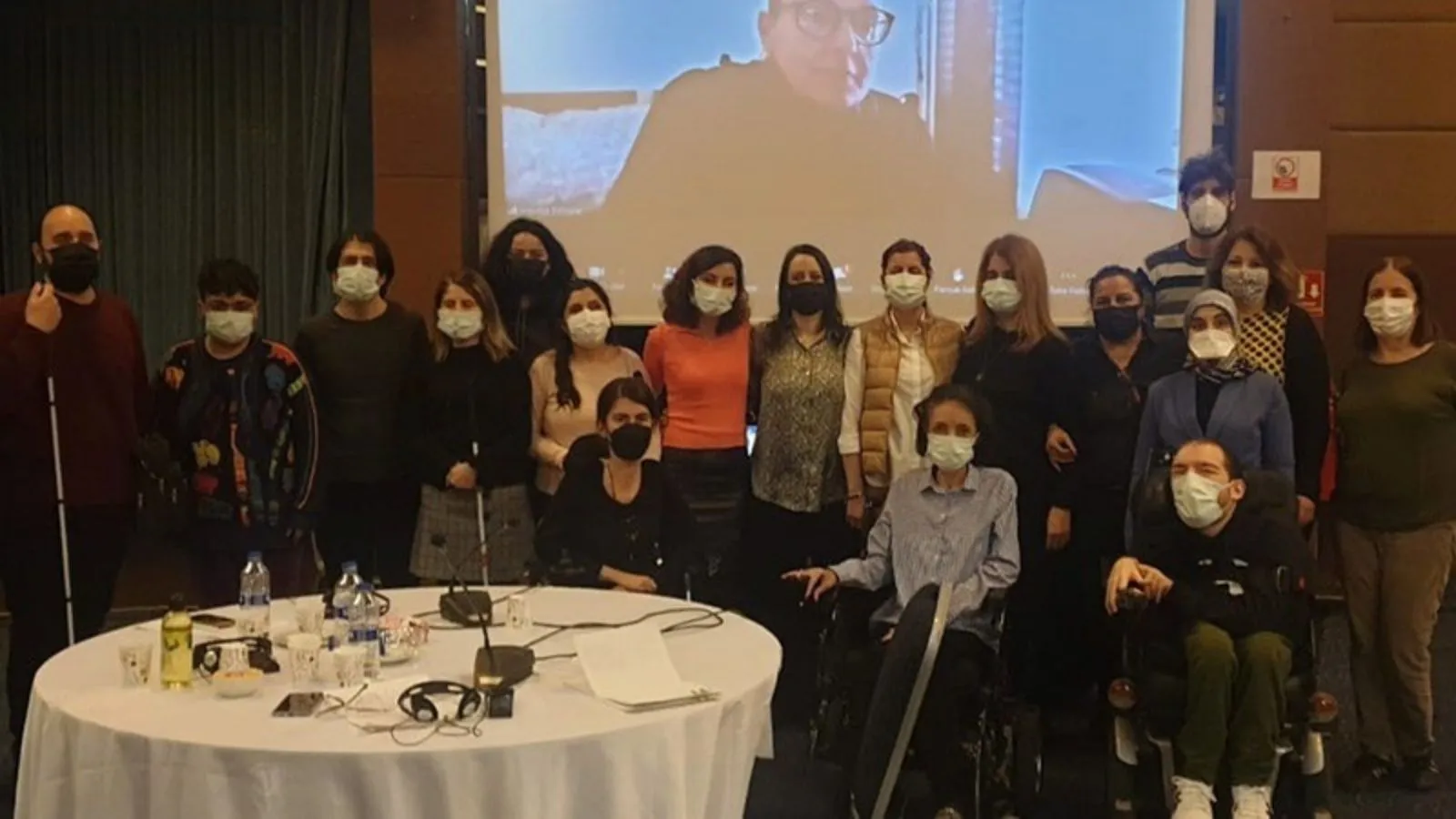 Bağımsız Yaşam ve Kişisel Asistanlık: "Birbirimize bağımlı değiliz, kendi alanlarımızda özgürce yaşıyoruz"