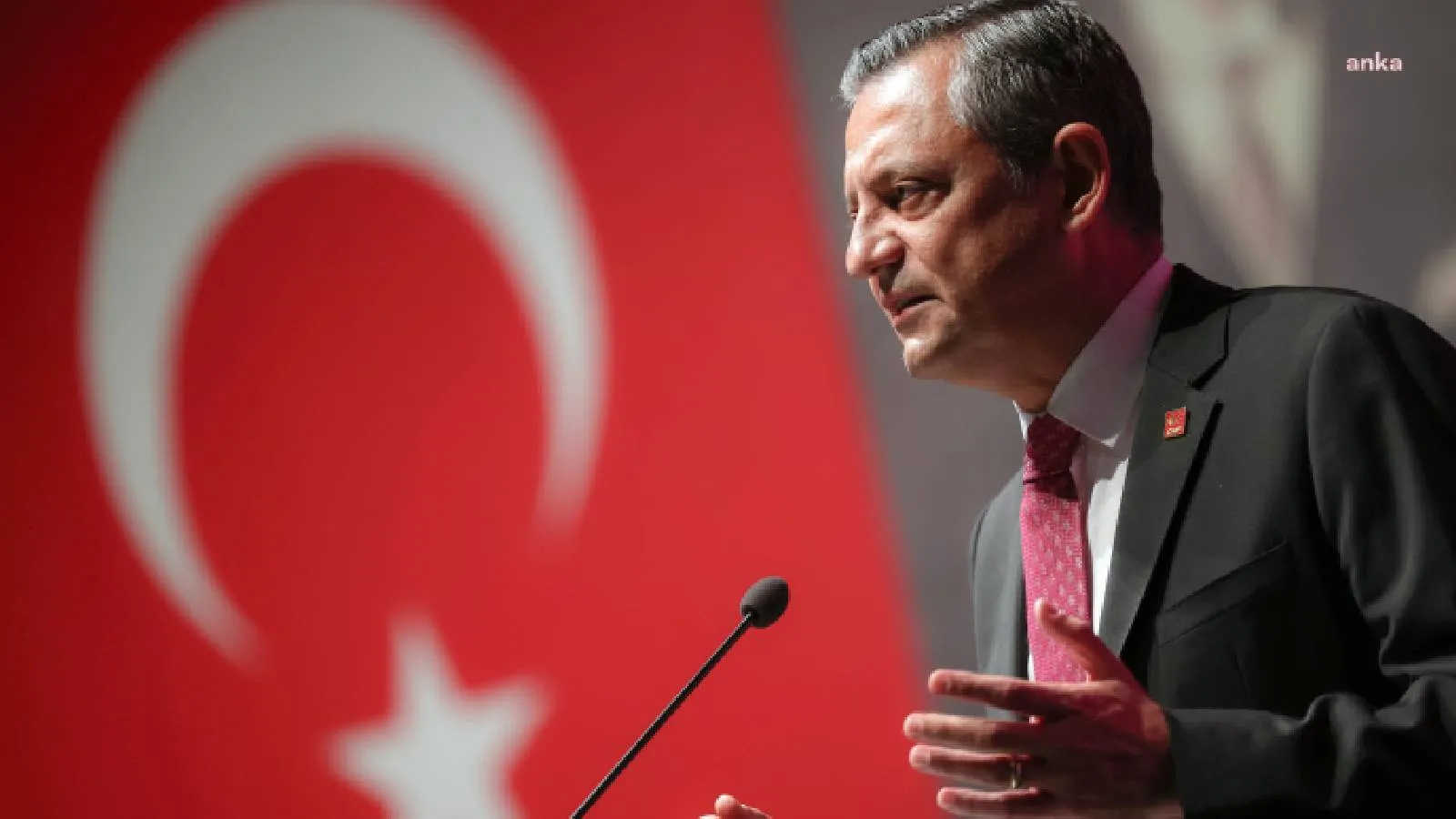CHP'de 700'ün üzerinde delege Olağanüstü Kurultay için imza verdi