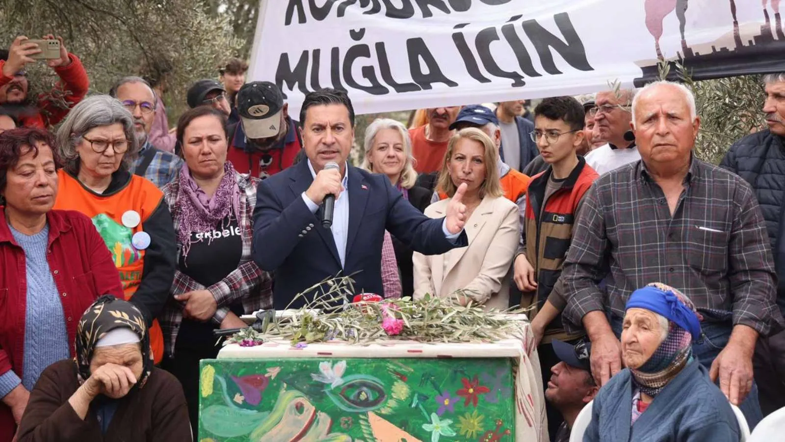 Muğla Büyükşehir Belediye Başkanı Ahmet Aras: Akbelen hakkında verilen Danıştay kararı uygulansın; Esra Işık serbest bırakılsın!