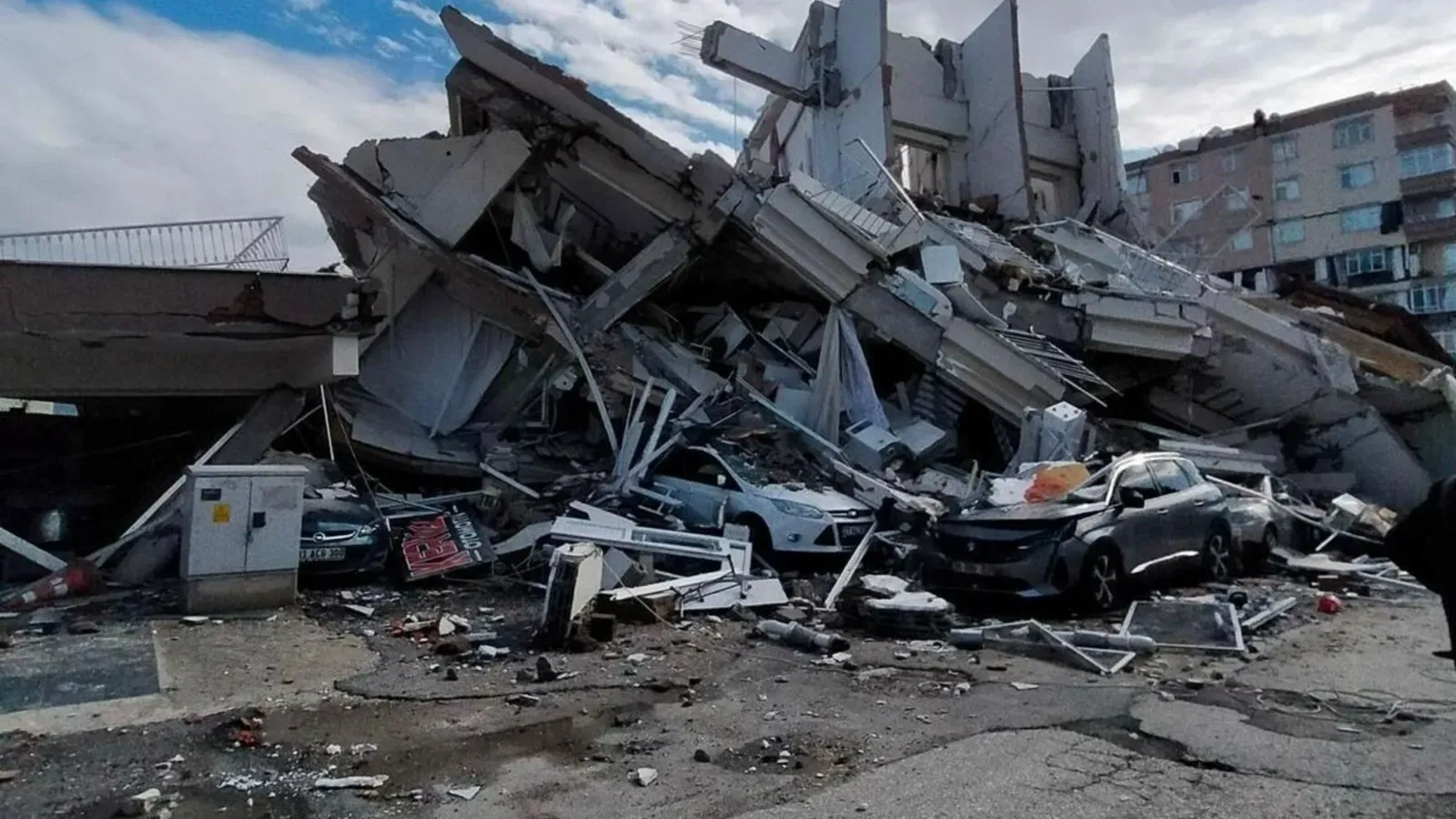 43 kişiye mezar olan Selim Köse Apartmanı davası: Sorumlular ortada, tutuklu yok