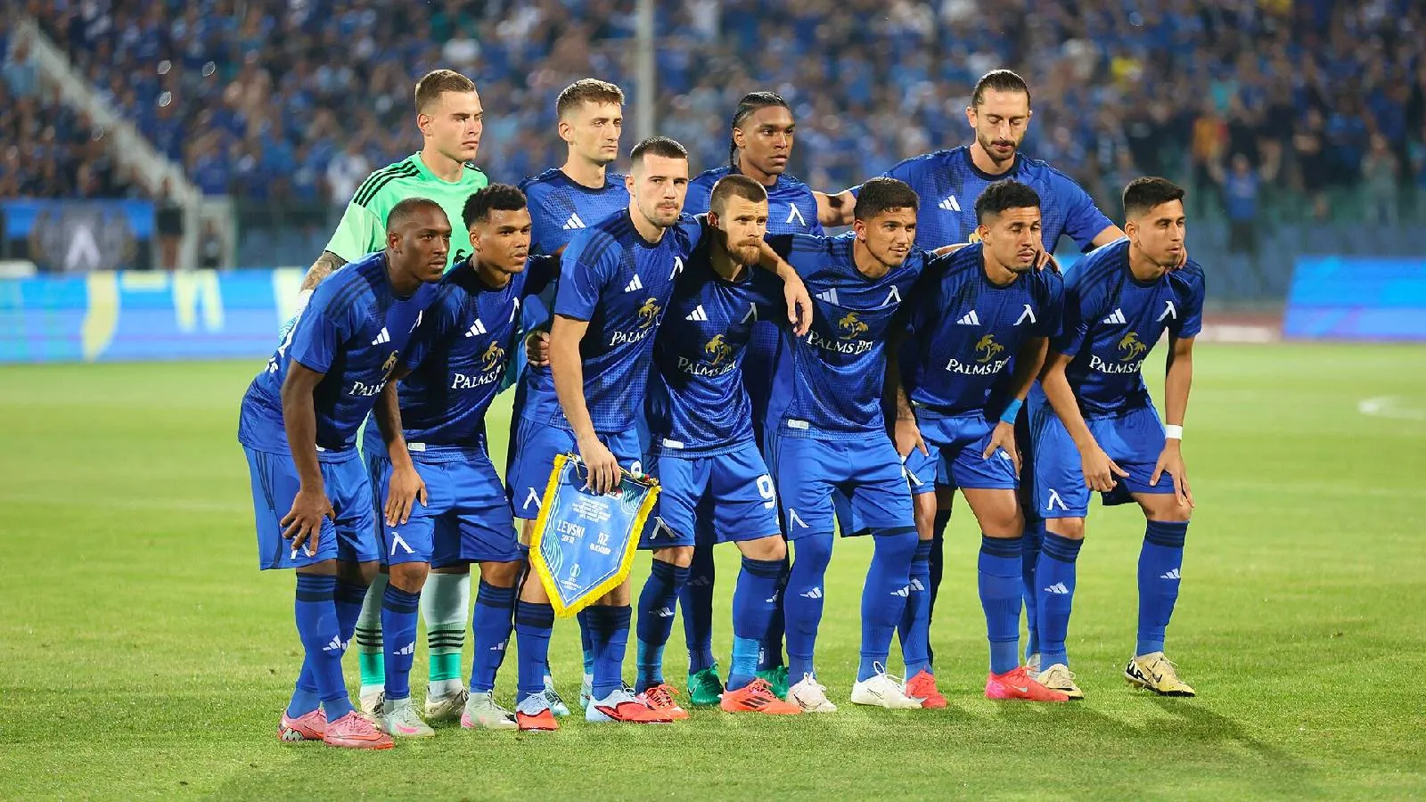 Bulgaristan'da 17 yıllık hasret bitti: Levski Sofya şampiyon, Ludogorets hegemonyası yıkıldı