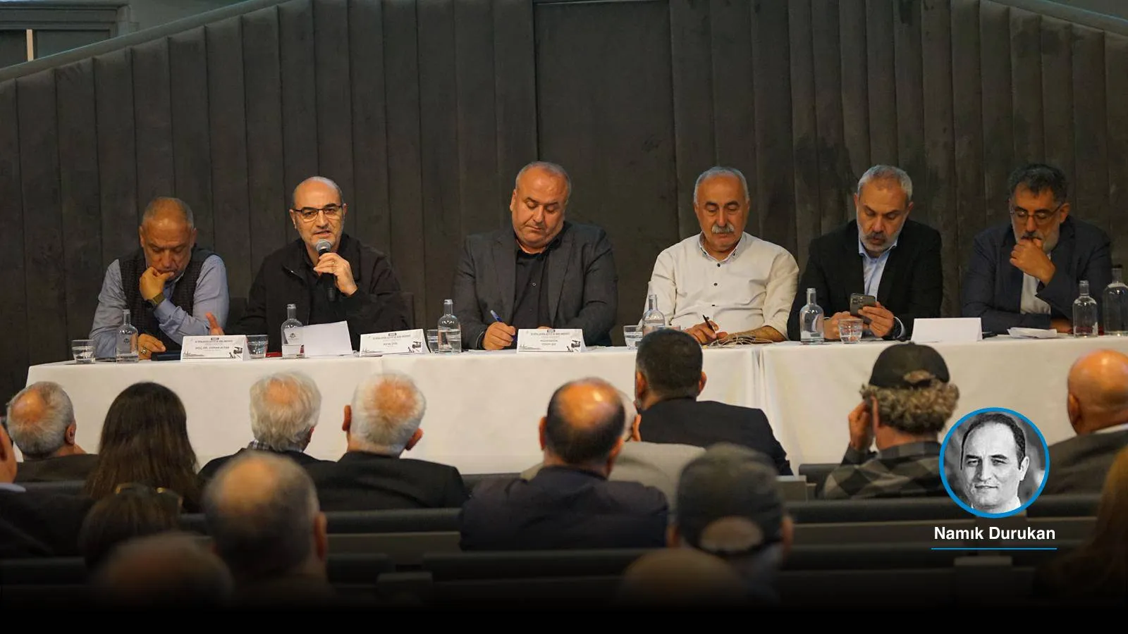 DEM Partili Çiçek'ten "süreç" yorumu: Kavga bitmiş değil ancak bu çatışmanın silahlı zeminden siyasal zemine çekilmesi hedefleniyor