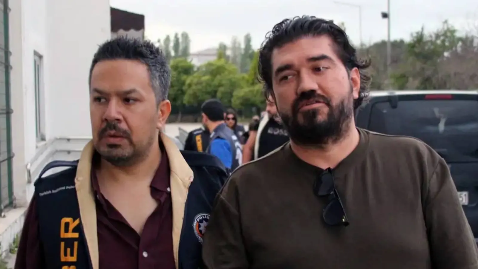 RT @t24comtr: Rasim Ozan Kütahyalı kimdir, neden tutuklandı?
