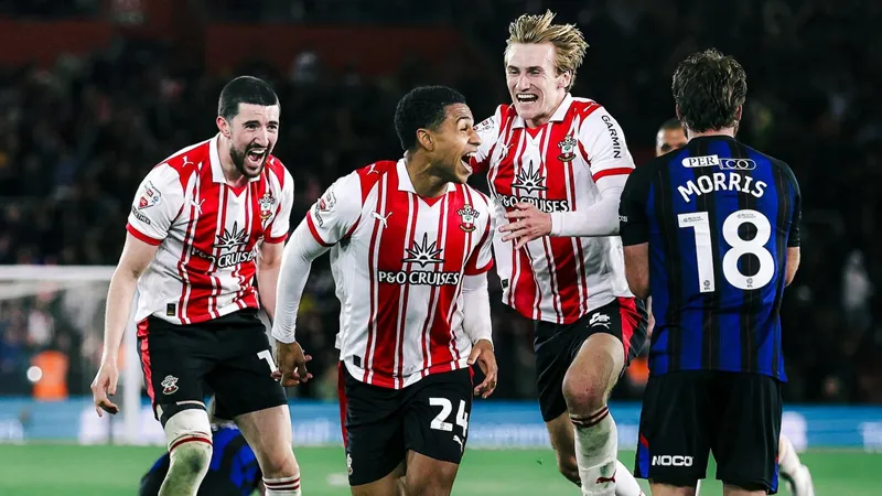 Hull City rakibini bekliyor; Southampton için casusluk iddiası