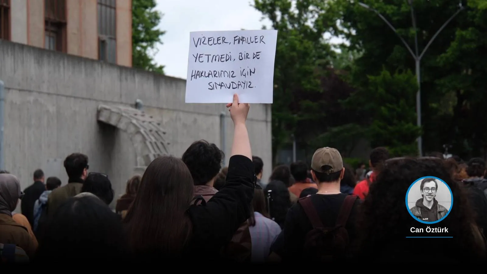 Kapatılan Bilgi Üniversitesi’nde Rektör Yazgan’dan kampüsü kapatma kararı: Öğrenci ve akademisyenler kampüse alınmayacak, erzak girişine izin verilmeyecek