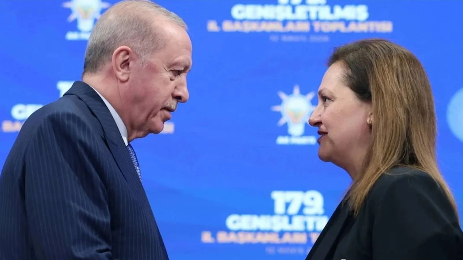 CHP'den AKP'ye geçen Afyonkarahisar Belediye Başkanı Köksal, "Kemal Bey ile çalışmak çok güzeldi" dedi; Erdoğan'la ilk görüşmesini anlattı