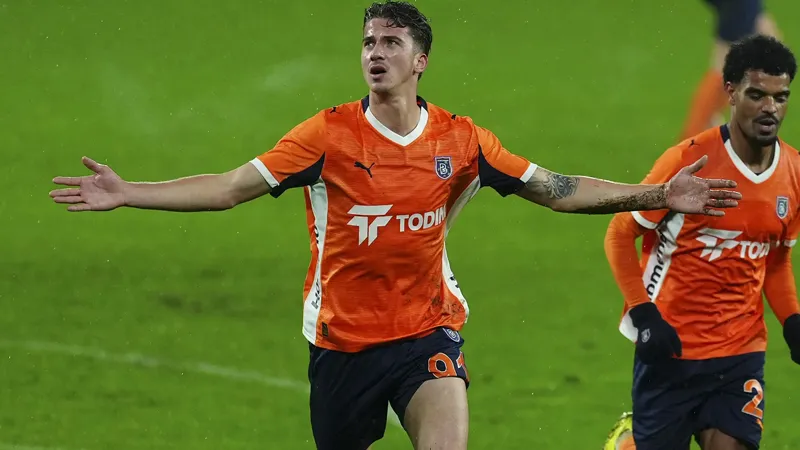 Galatasaray'dan yerli forvet hamlesi