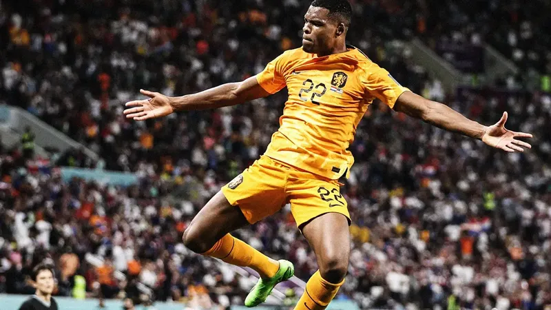 Denzel Dumfries: Dünya Kupası'nı kazanabilecek oyunculara sahibiz