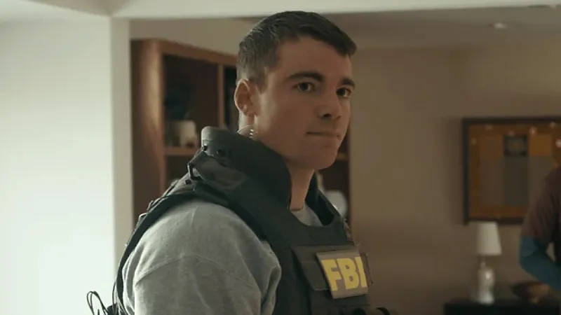 Netflix'in sevilen dizisi 4. sezonuyla final yapıyor