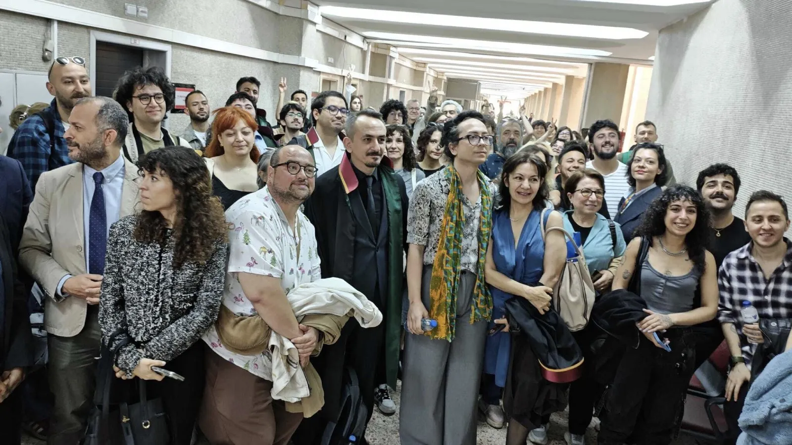 "İnterseks içerik paylaşımı" gerekçesiyle yargılanıyordu: 17 Mayıs Derneği Yönetim Kurulu Başkanı Defne Güzel'e beraat