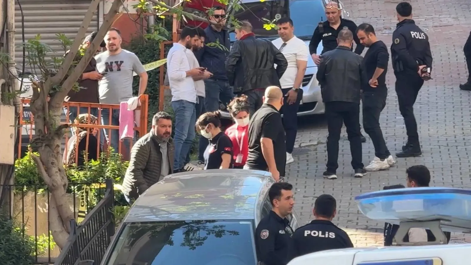 Anne, kızını silahla vuran damadını bıçakla öldürdü