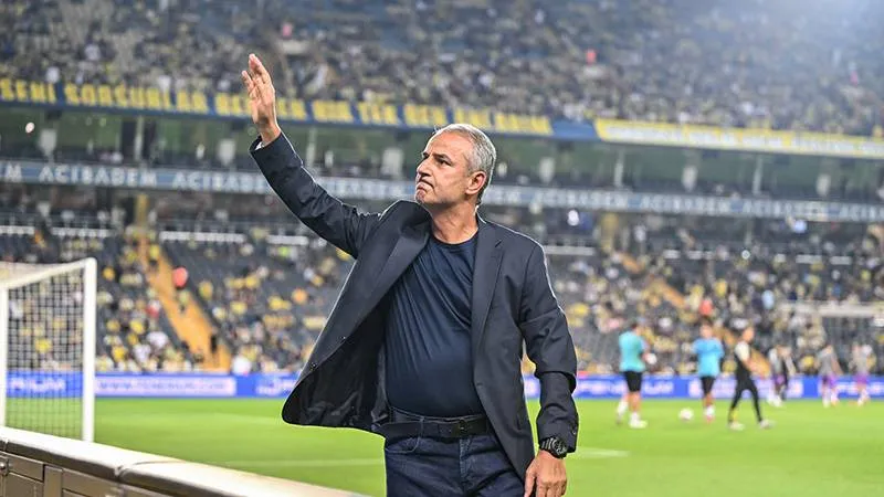 Fenerbahçe'de 4. İsmail Kartal dönemi: Camiamıza bir borcumuz var; üç dönemimin ikisinde şampiyonluğumuzu elimizden aldılar