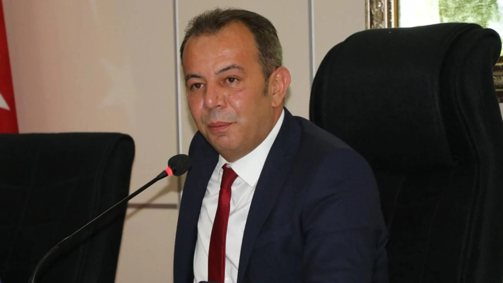 Tutuklu Bolu Belediye Başkanı Tanju Özcan, CHP’den istifa etti