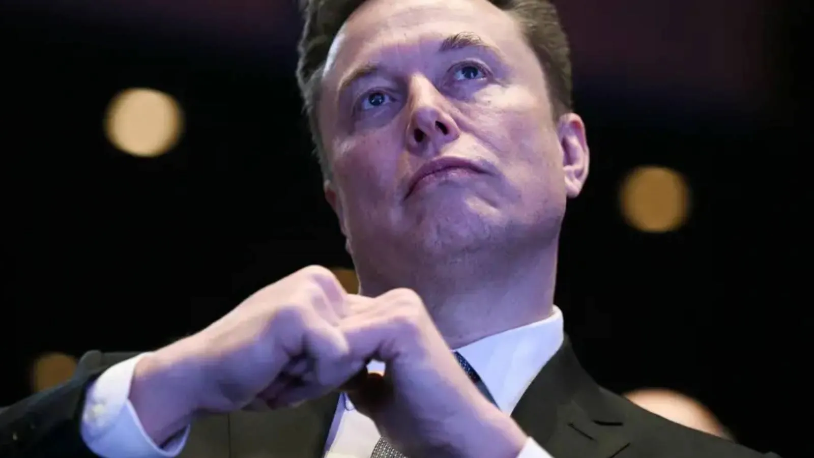 Kuzey İrlanda'daki ırkçı şiddeti Elon Musk mı kışkırttı?