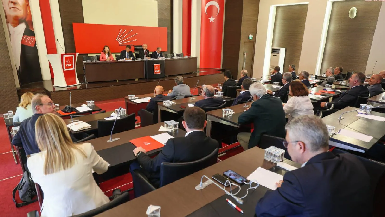 CHP PM toplantısında konuşan Kılıçdaroğlu: İlanihaye genel başkan olacağım diye bir şey yok