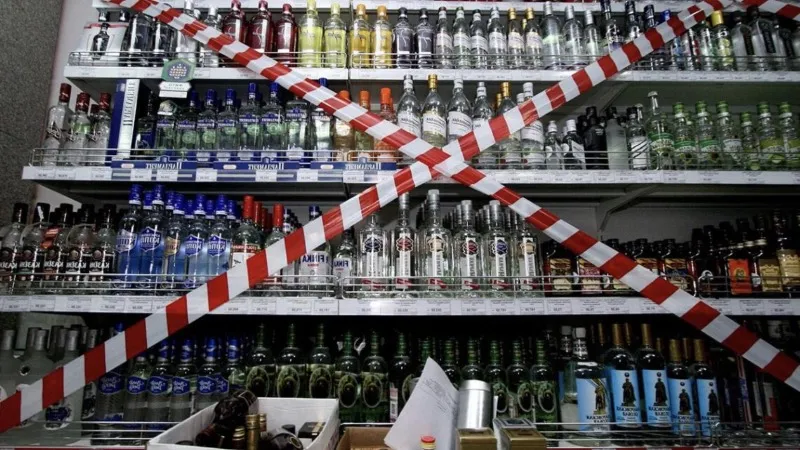 Her içki içen alkolik mi?