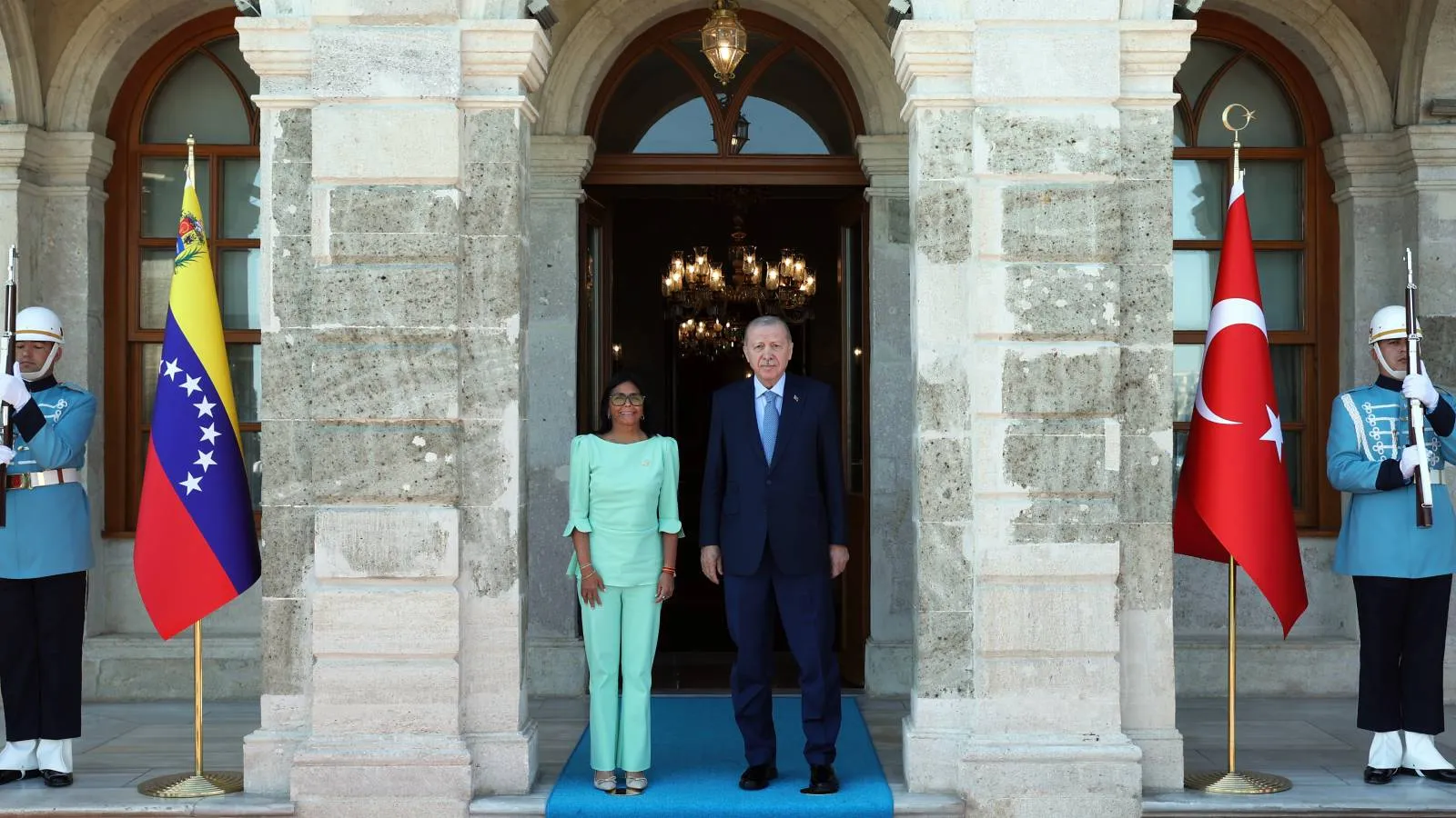 Cumhurbaşkanı Erdoğan, Venezuela Geçici Devlet Başkanı Rodri