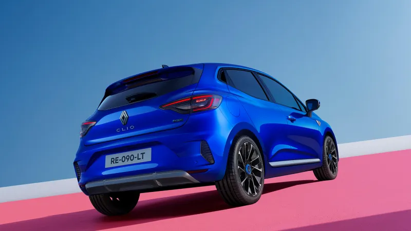 <p>1. Renault Clio - 24.085 adet</p>