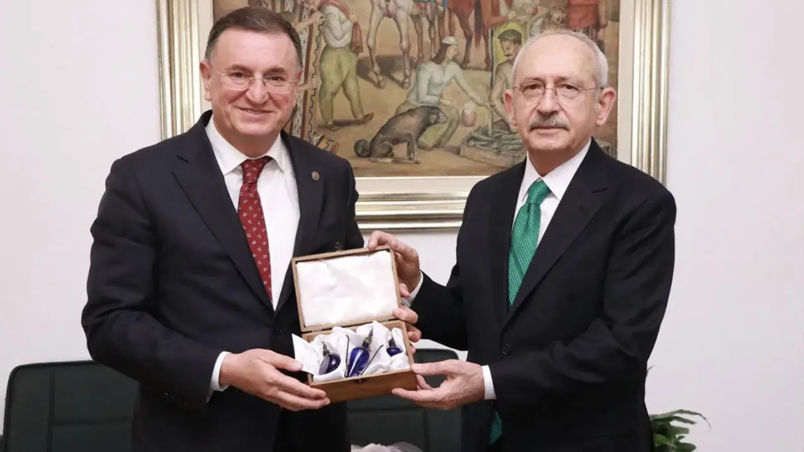 CHP'de mutlak butlan çıkmazı: Lütfü Savaş ve beraberindeki 7