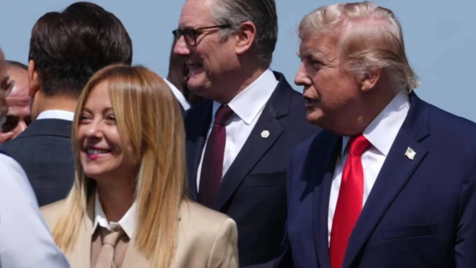 Trump'ın "Fotoğraf için yalvardı" sözleri krize neden oldu; İtalya Başbakanı Meloni "Tamamen uydurma ifadelere şoke oldum" dedi