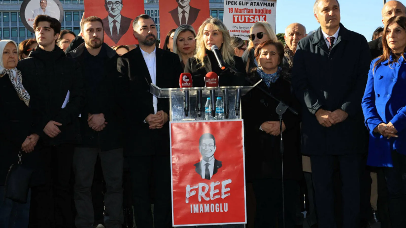 Aile Dayanışma Ağı 37. kez bir araya geldi: Çocukların karne sevincini bile eksik bırakan bir zihniyetle mücadele ediyoruz