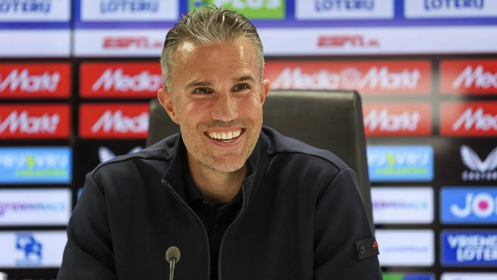 Feyenoord'da Robin van Persie ile yollar ayrıldı