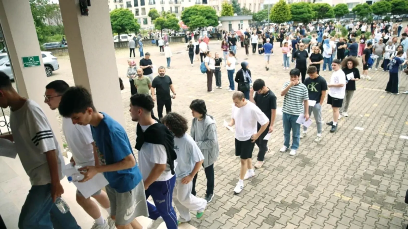 YKS maratonu sona erdi: Yorum değil bilgi kazandırdı; Türk dili ve edebiyatı ayırt edici oldu, matematikte zaman yönetimi öne çıktı