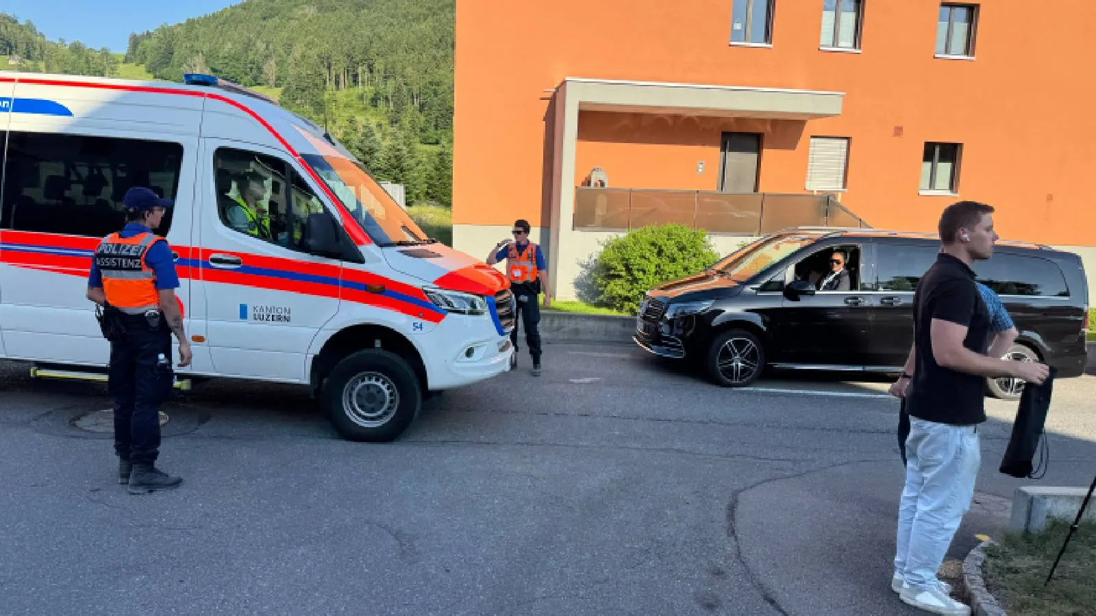 ABD ile İran arasında tarihi zirve: İsviçre'deki görüşmeler öncesi Bürgenstock kasabası 'kaleye' dönüştü