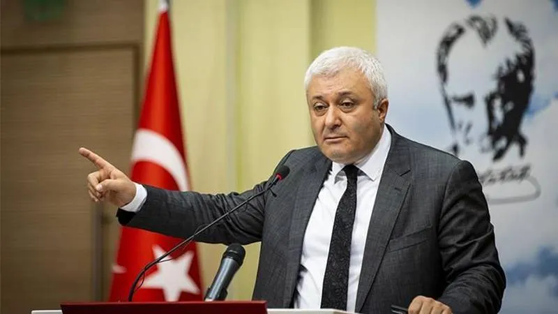 Ergenekon davasında 5 yıl tutuklu kalan Tuncay Özkan'dan Özgür Özel açıklaması: Özgür Özel’e FETÖ derseniz, Silivri kalkar üzerinize yürür