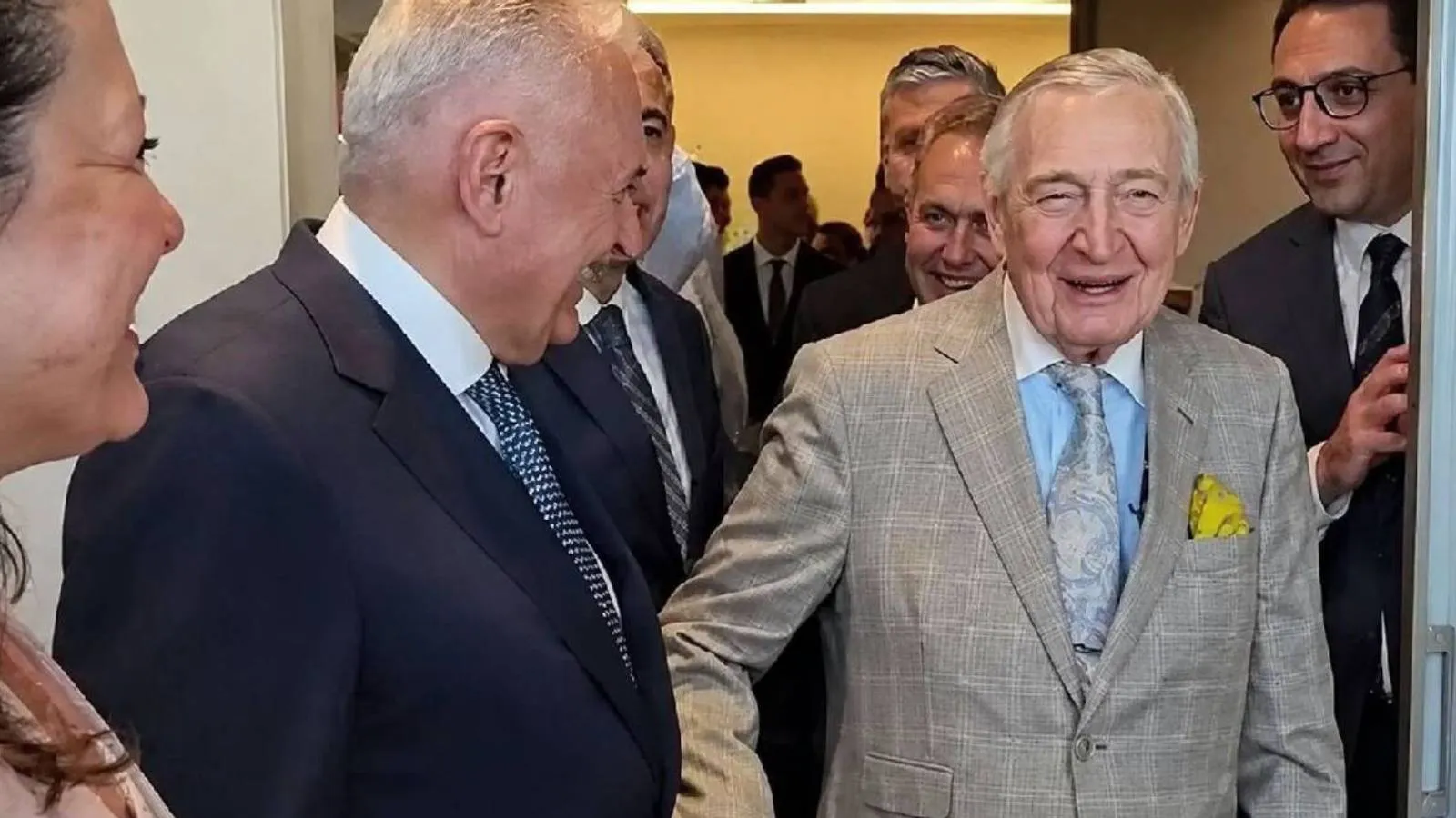 Rahmi Koç’un ‘Kürt kadın fıkrasına’ gülen Binali Yıldırım'da