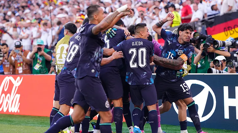 Almanya'yı eleyen Paraguay'da resmi tatil ilan edildi!