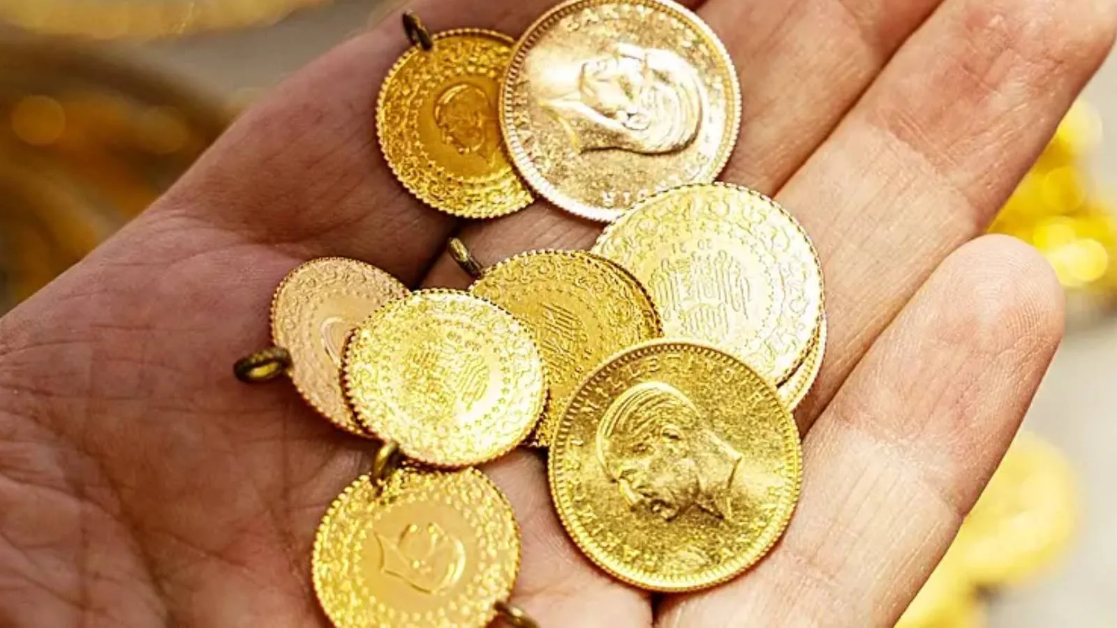 <p>K&uuml;resel piyasalarda bilin&ccedil;li bir "savaş belirsizliği" ve manip&uuml;lasyon ortamı oluşturulduğunu kaydeden Memiş, y&uuml;kseliş beklentisini koruduğunu yineledi.</p>