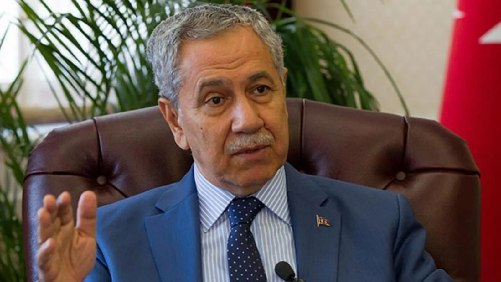 Bülent Arınç: Özel'in grup başkanı olarak konuşması hukuka uygundur