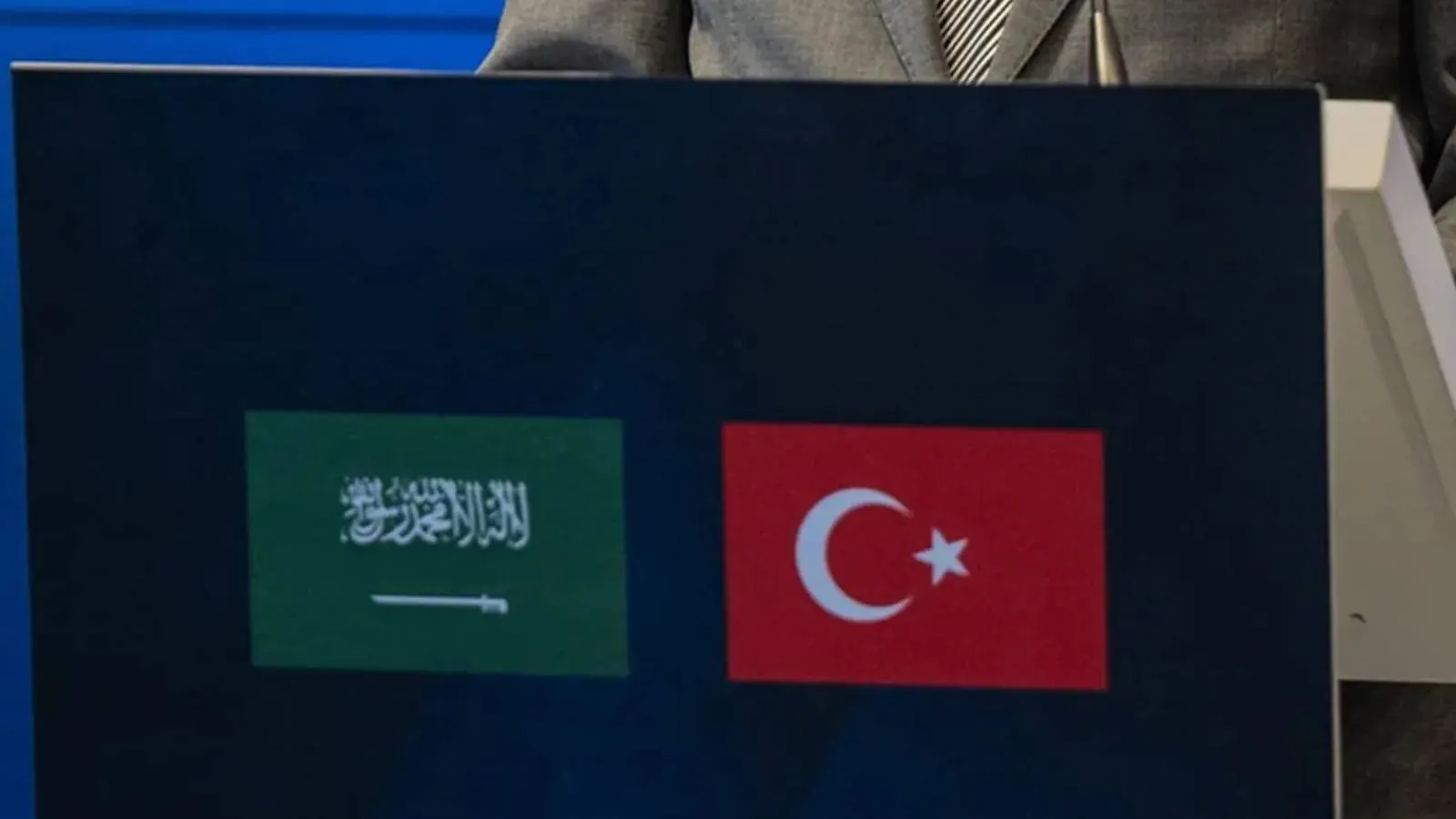 Türkiye ile Suudi Arabistan arasında diplomatik ve hususi pasaportlara vize muafiyeti