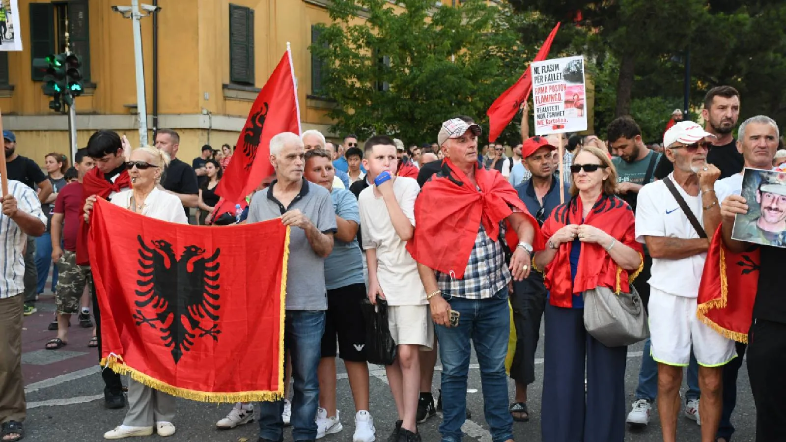 Arnavutluk'ta Kushner bağlantılı turizm projesine karşı protestolar 26'ncı gününde