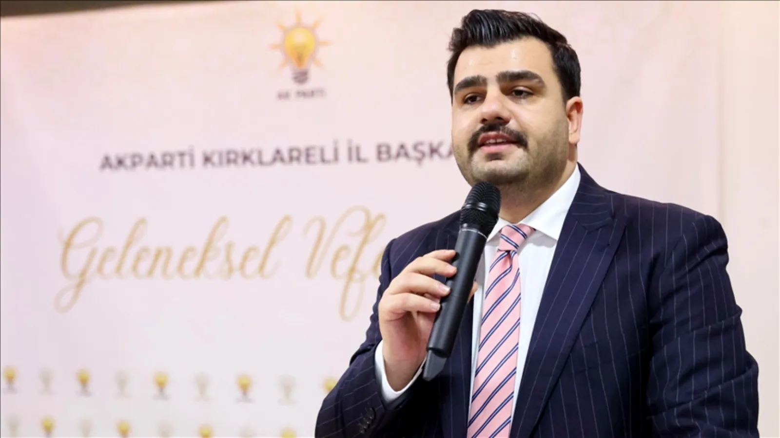 AKP Genel Sekreteri: CHP de laf yerine iş üretip bizim çocuklar için bir marş yapsaydı, TFF onu da paylaşırdı