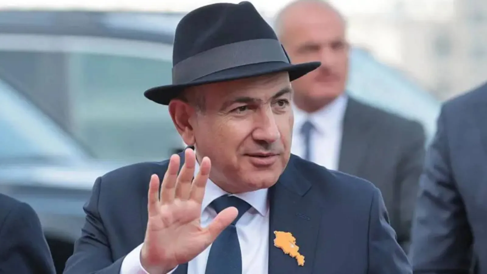 Ermenistan seçimleri: Üçüncü kez başbakanlık için yarışan Nikol Paşinyan kimdir?