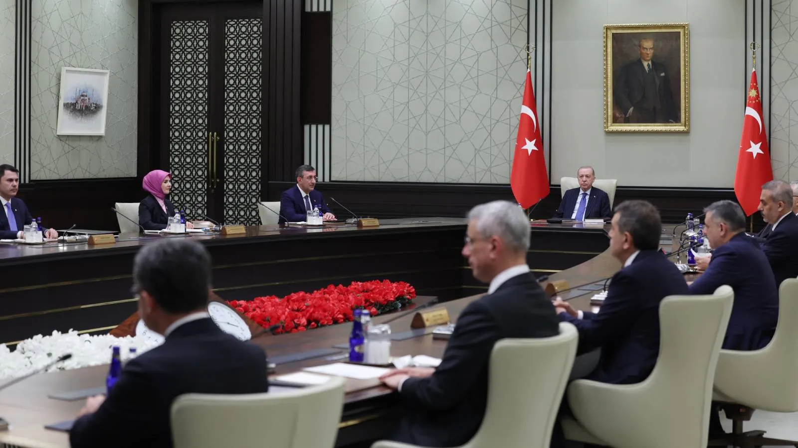 Kabine yarın toplanacak: Masada çerçeve yasa, F-35 tedariki ve Hürmüz Boğazı olacak