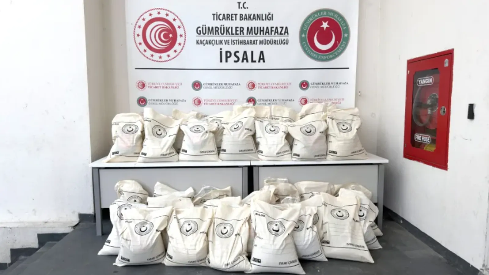 İpsala’da 3 milyar TL'lik uyuşturucu operasyonu: 1 ton zehir ele geçirildi!