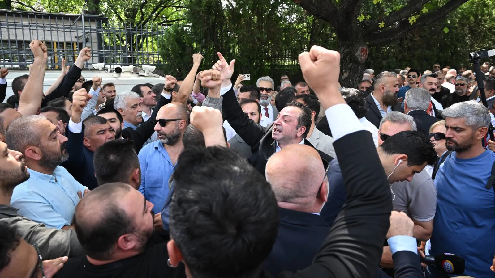 TGC ve Medya Ombudsmanı Bildirici'den Kılıçdaroğlu ve Özel d
