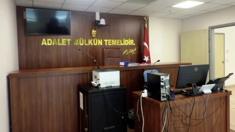 Adalet, havaalanlarında da hizmetinizde!
