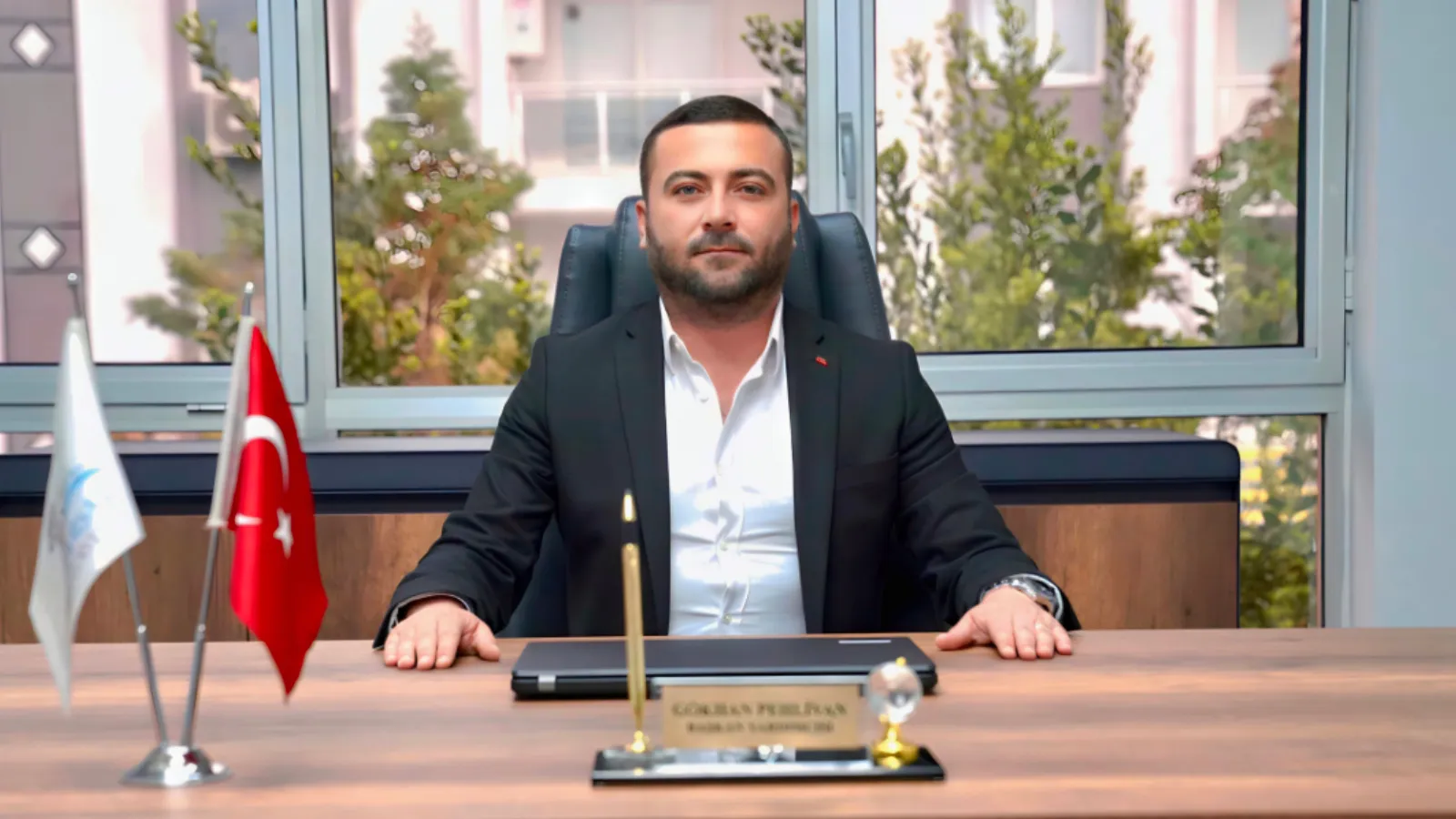 Seferihisar Belediyesi soruşturmasında Başkan Yardımcısı Gökhan Pehlivan dahil 5 kişi tutuklandı